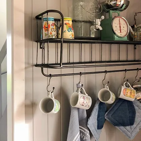 Feriehus 4 Person In Alsvag, Cleaning Included Alsvåg