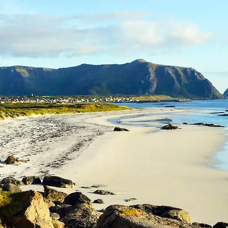 4 Person In Alsvag, Cleaning Included Alsvåg