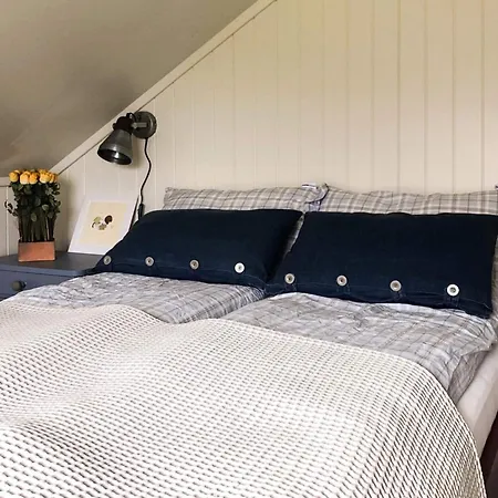 4 Person In Alsvag, Cleaning Included Feriehus